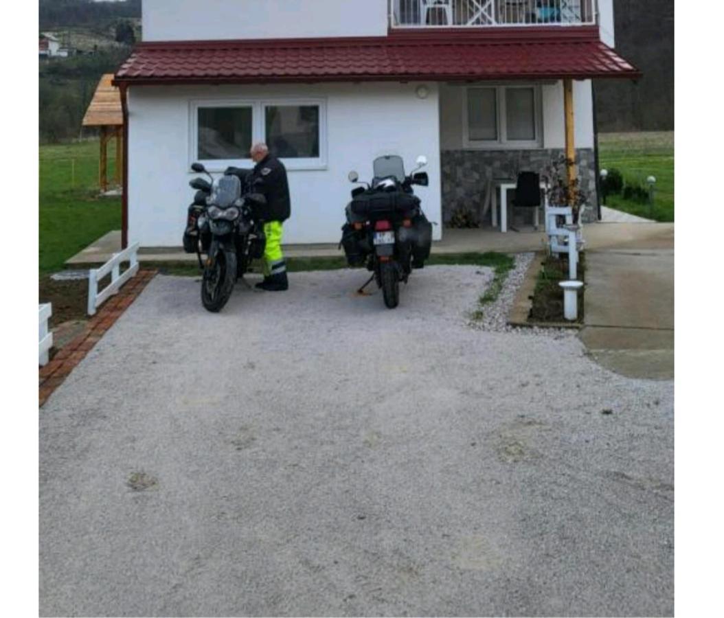 Apartman Visoko-Oaza Mira Buitenkant foto