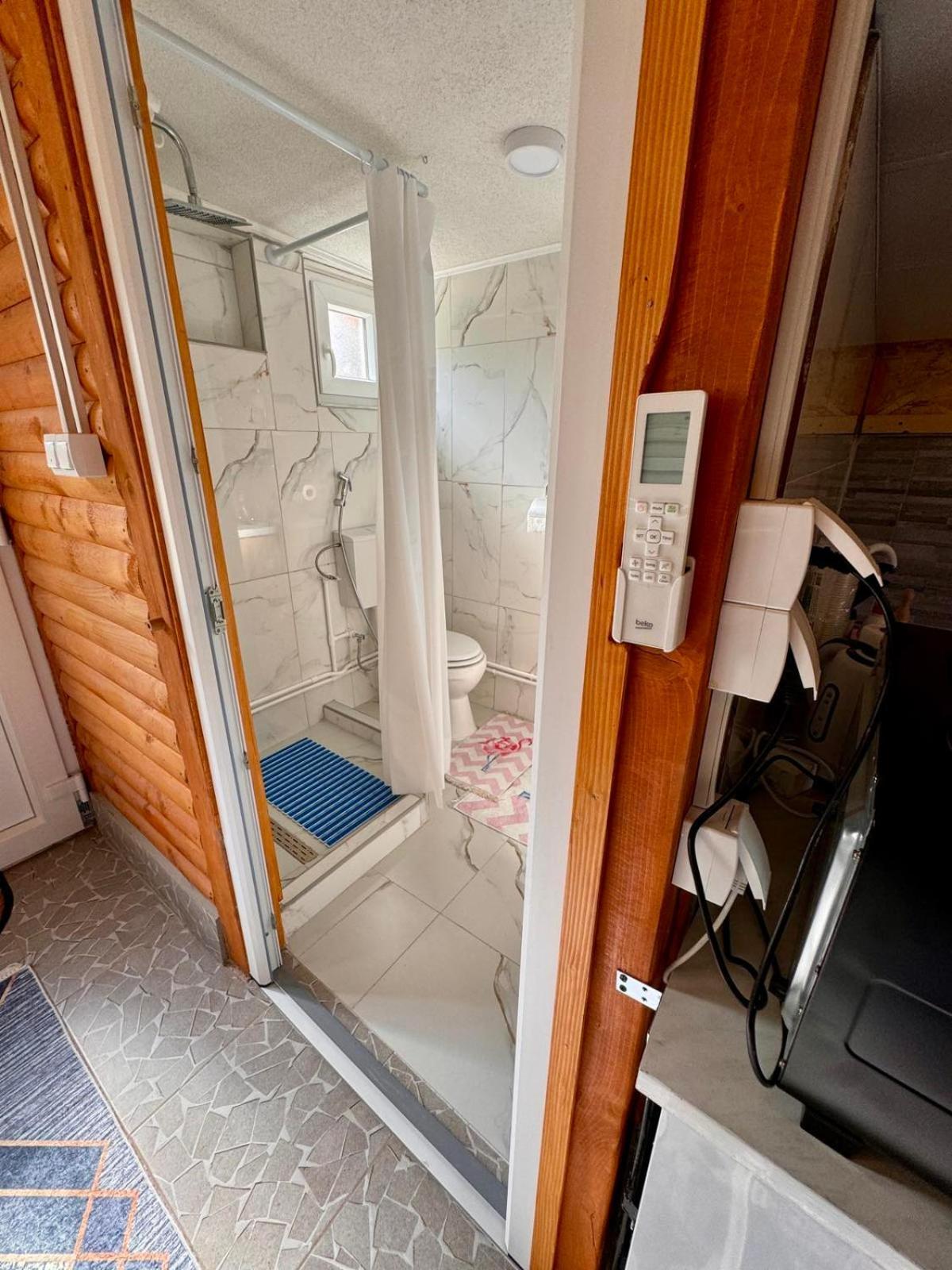Apartman Visoko-Oaza Mira Buitenkant foto